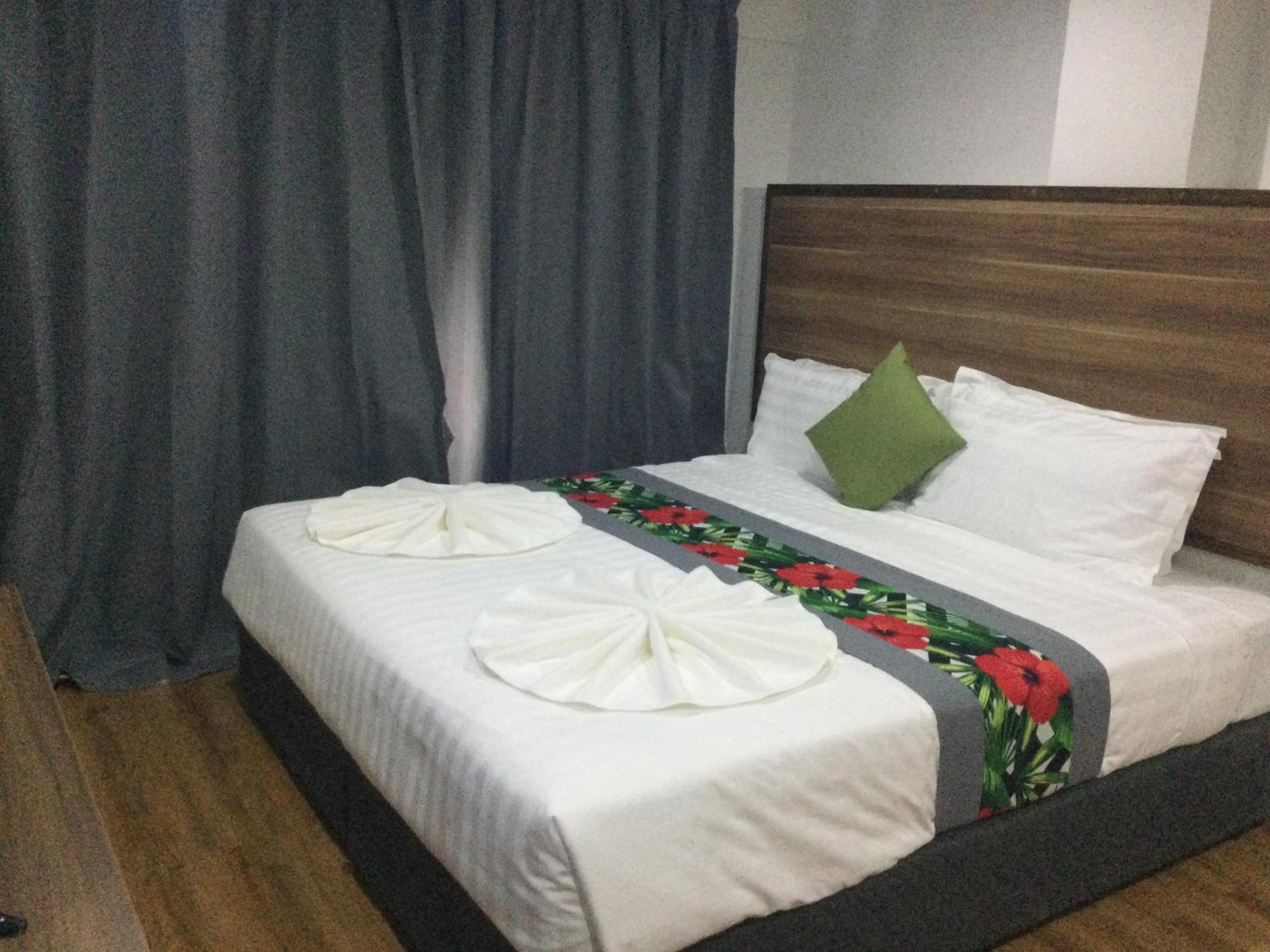 Vualiku Hotel & Apartments Нанди Экстерьер фото
