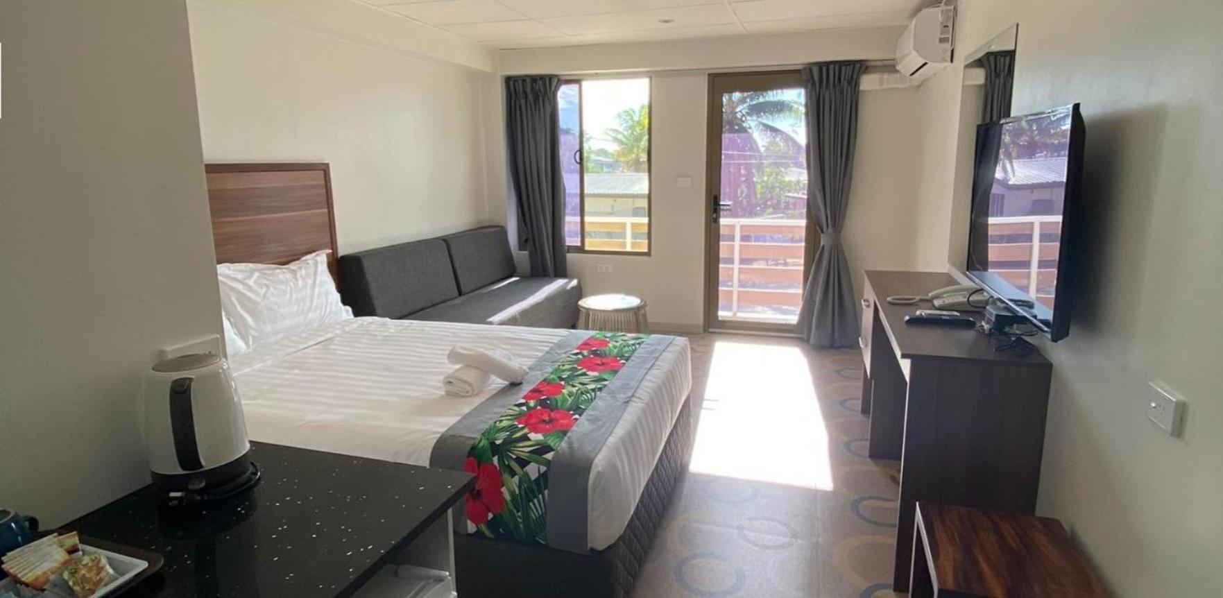 Vualiku Hotel & Apartments Нанди Экстерьер фото